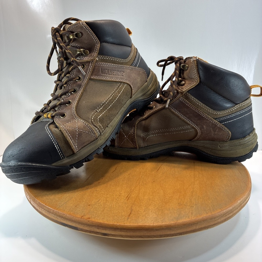 Size 11 Men's boots shoes Wolverine Work Boots Hard Toe Leather Upper F2413